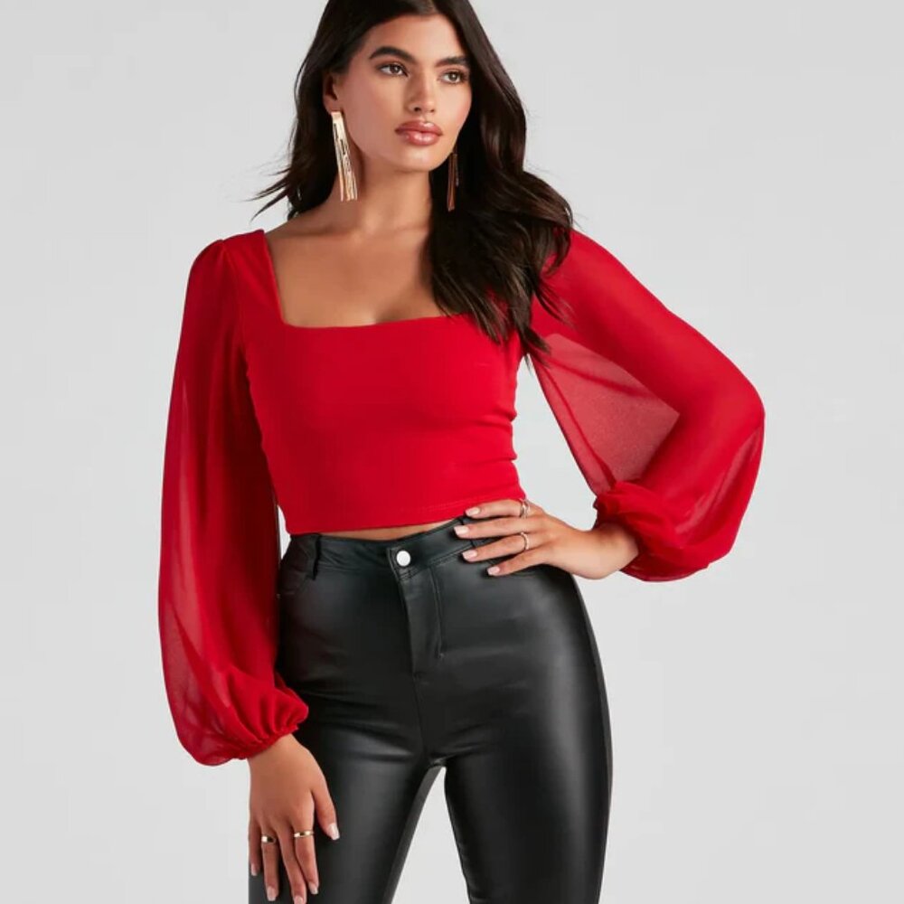BOGO Windsor Classy Chic Chiffon Crop Top Red Size Large